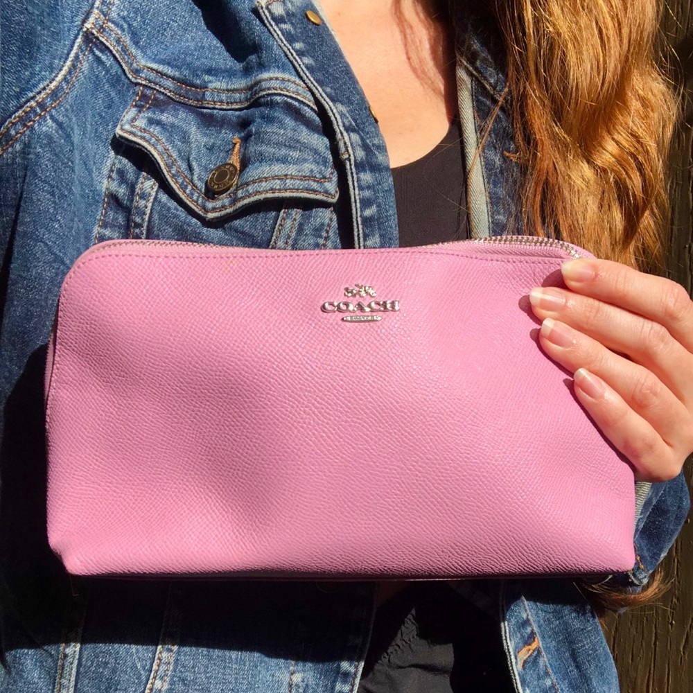 Iced Purple Coach Clutch👛💜🌸
